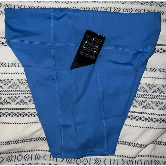 Signature 5” Bike Shorts - Blue - Picture 4 of 5